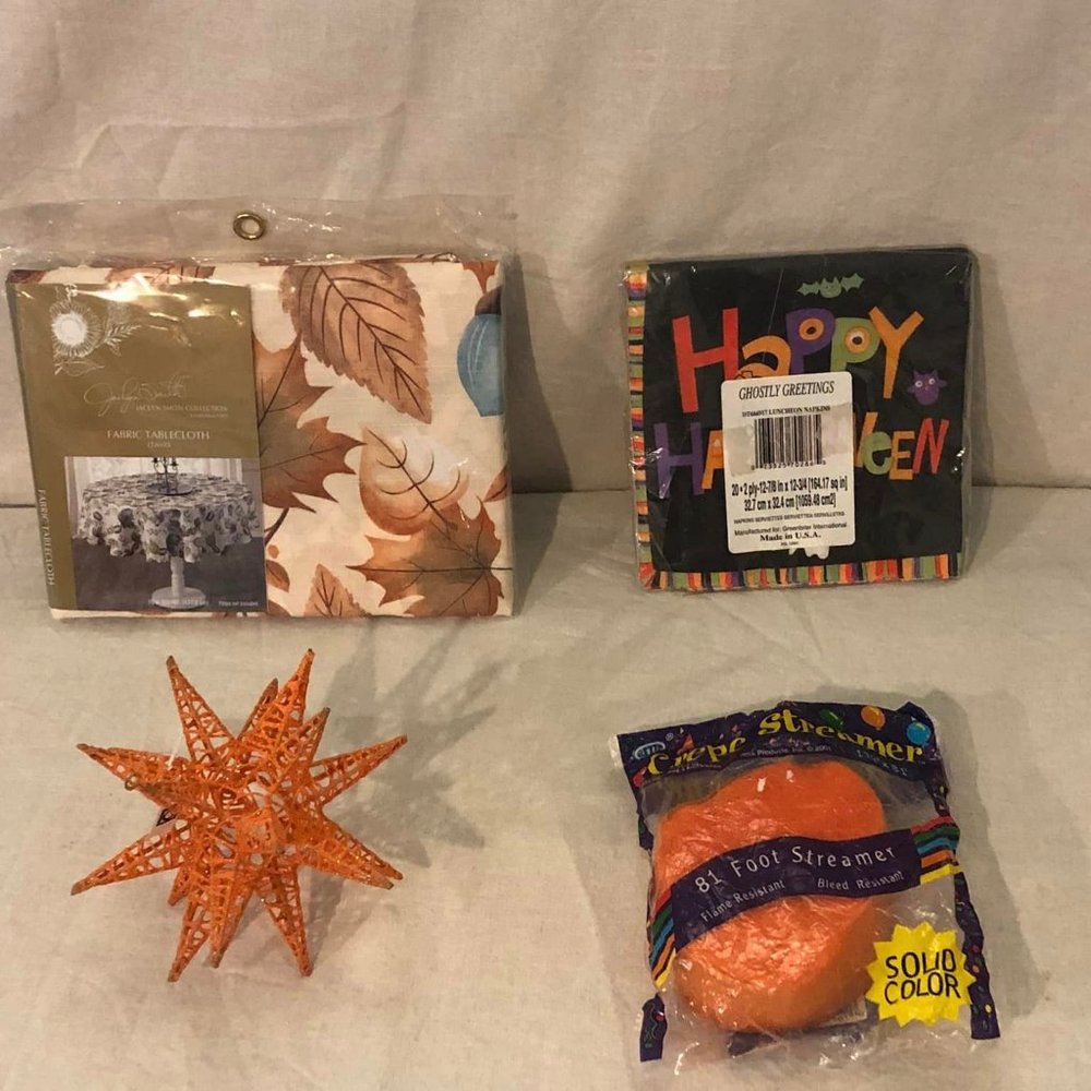 Lot of 4 Fall/Halloween Tablecloth Decor